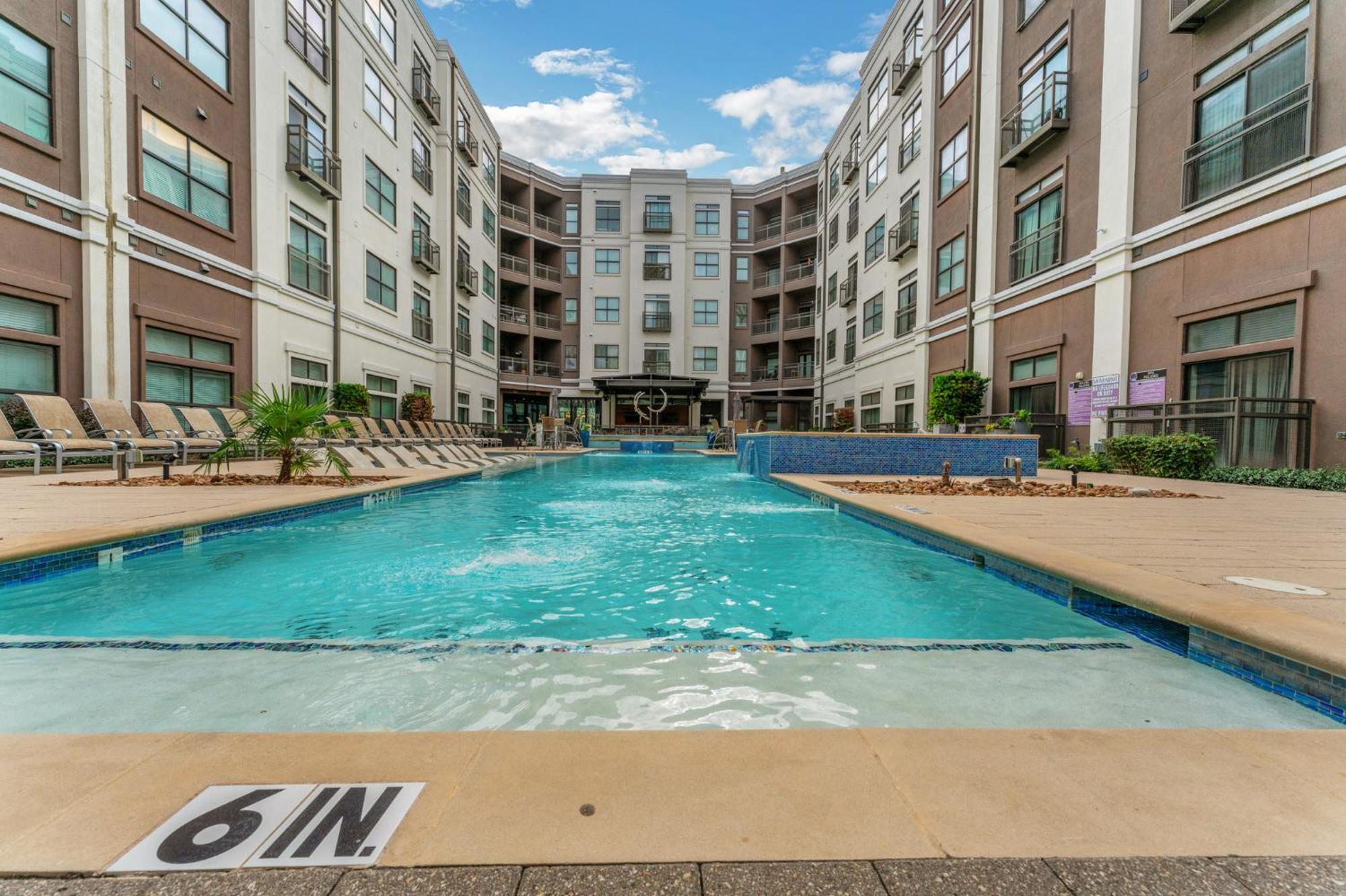 Appartamento Cs 4201 Uptown 1Br, Pool, Gym, Parking Dallas Esterno foto